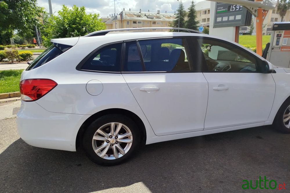 2013' Chevrolet Cruze Sw photo #6