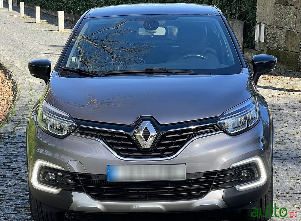 2017' Renault Captur photo #3