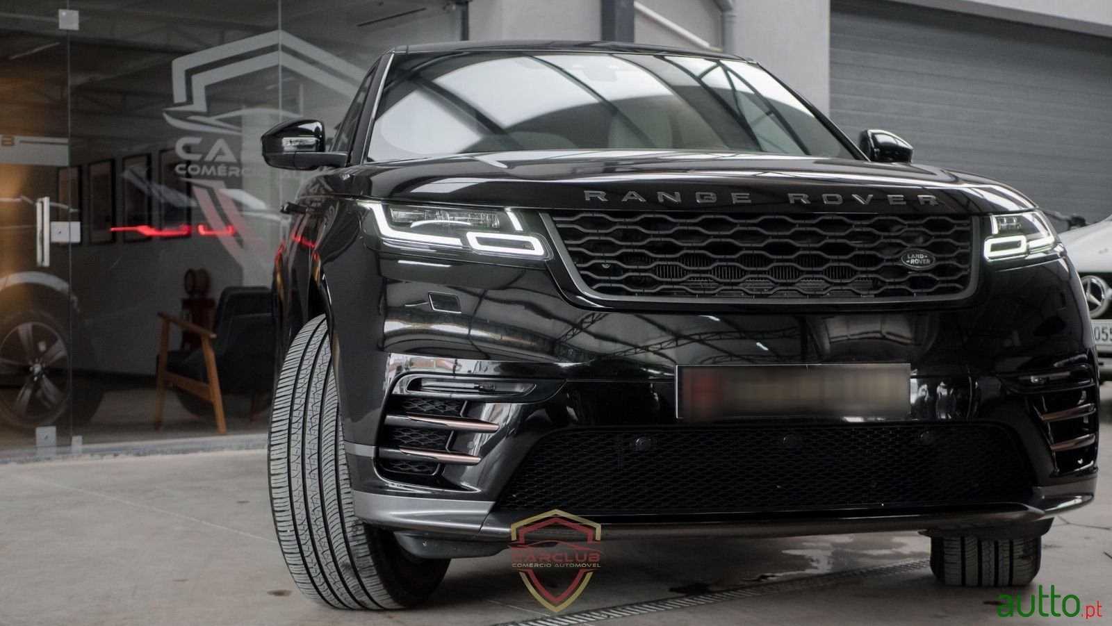 2018' Land Rover Velar photo #5