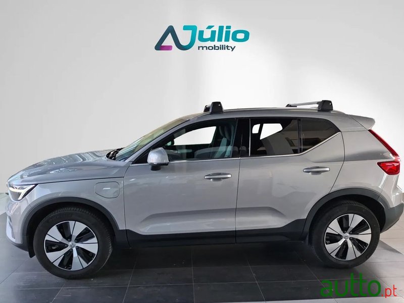 2023' Volvo Xc 40 photo #1