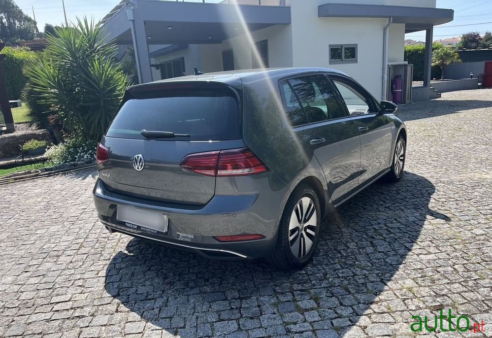2019' Volkswagen e-Golf Ac/Dc photo #2