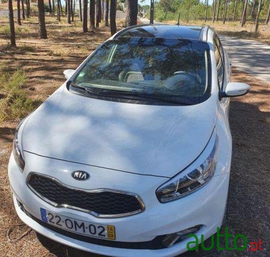 2014' Kia Ceed Sw photo #2