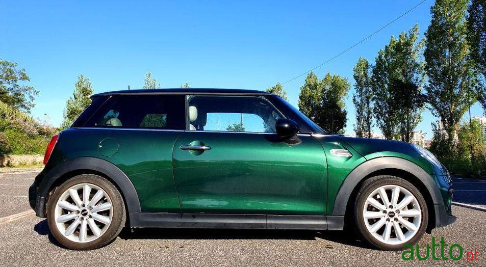 2014' MINI Cooper Nacional photo #3