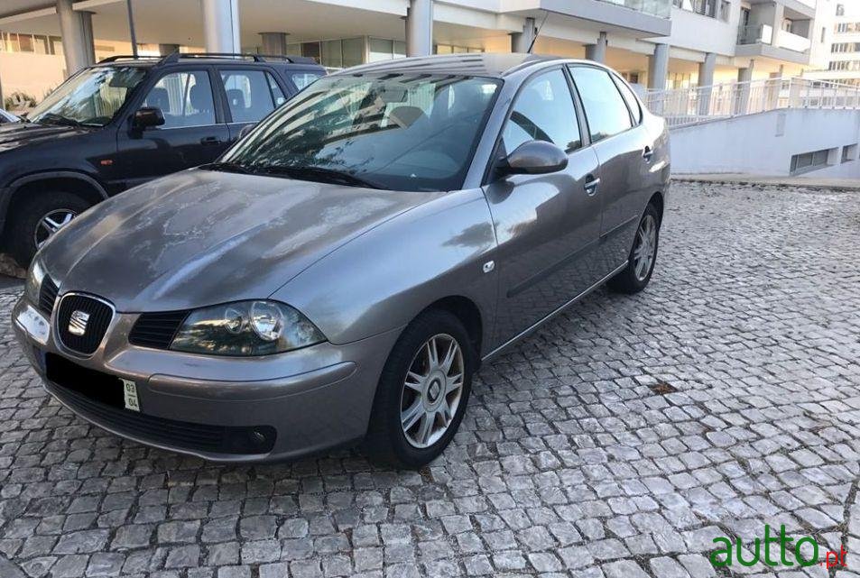 2003' SEAT Cordoba 1.4 Tdi photo #2