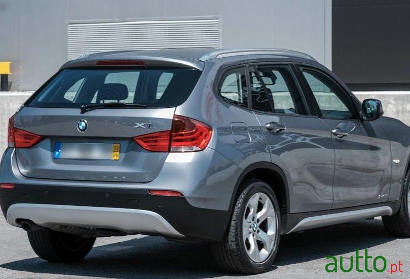 2012' BMW X1 S Drive 18D photo #1
