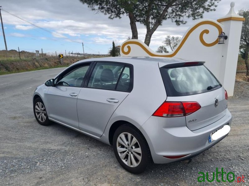 2014' Volkswagen Golf photo #2