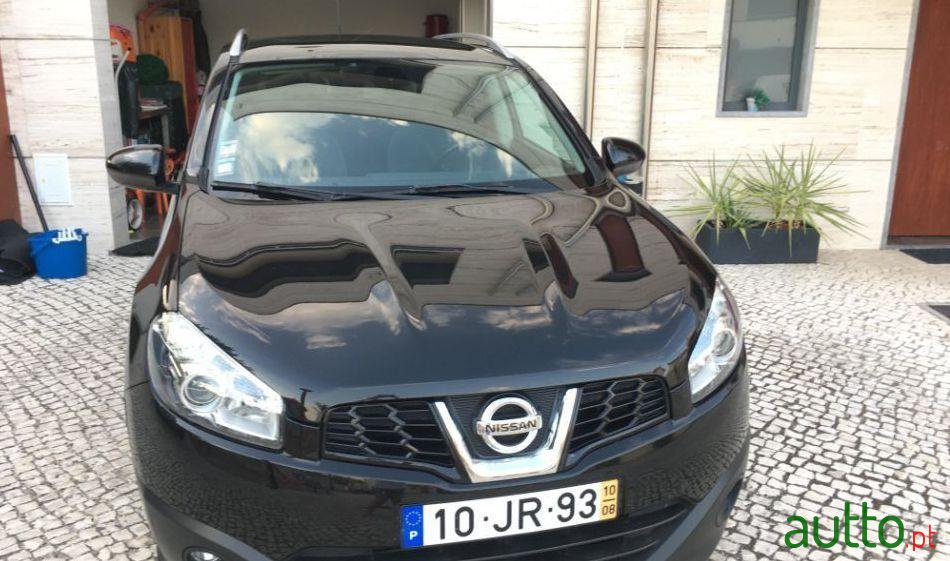2010' Nissan Qashqai photo #1