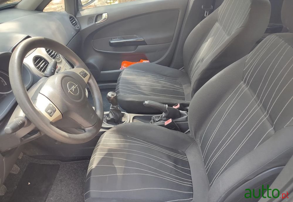 2007' Opel Corsa 1.3 Cdti Enjoy photo #6