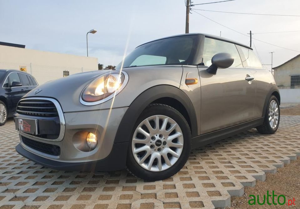 2016' MINI Cooper photo #1