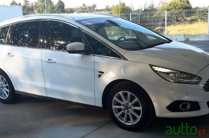 2016' Ford S-Max photo #2