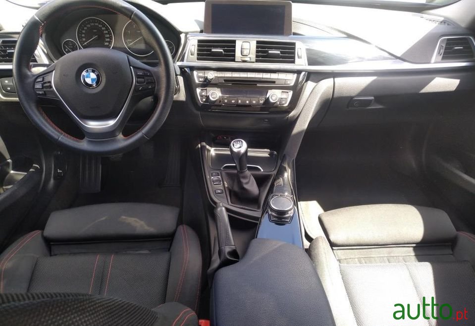 2018' BMW 320 Sport photo #3