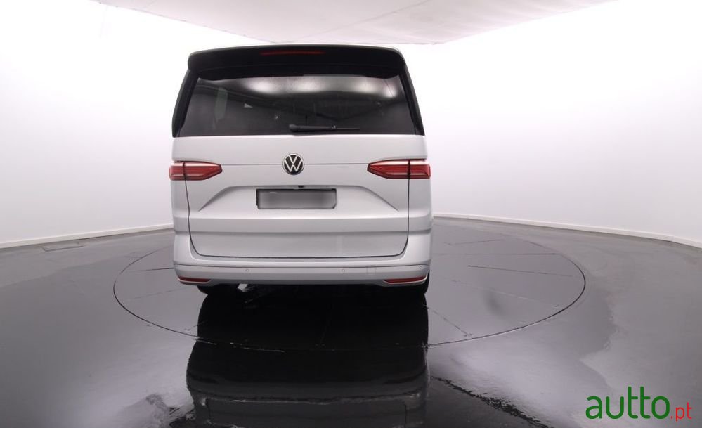 2022' Volkswagen Multivan photo #6