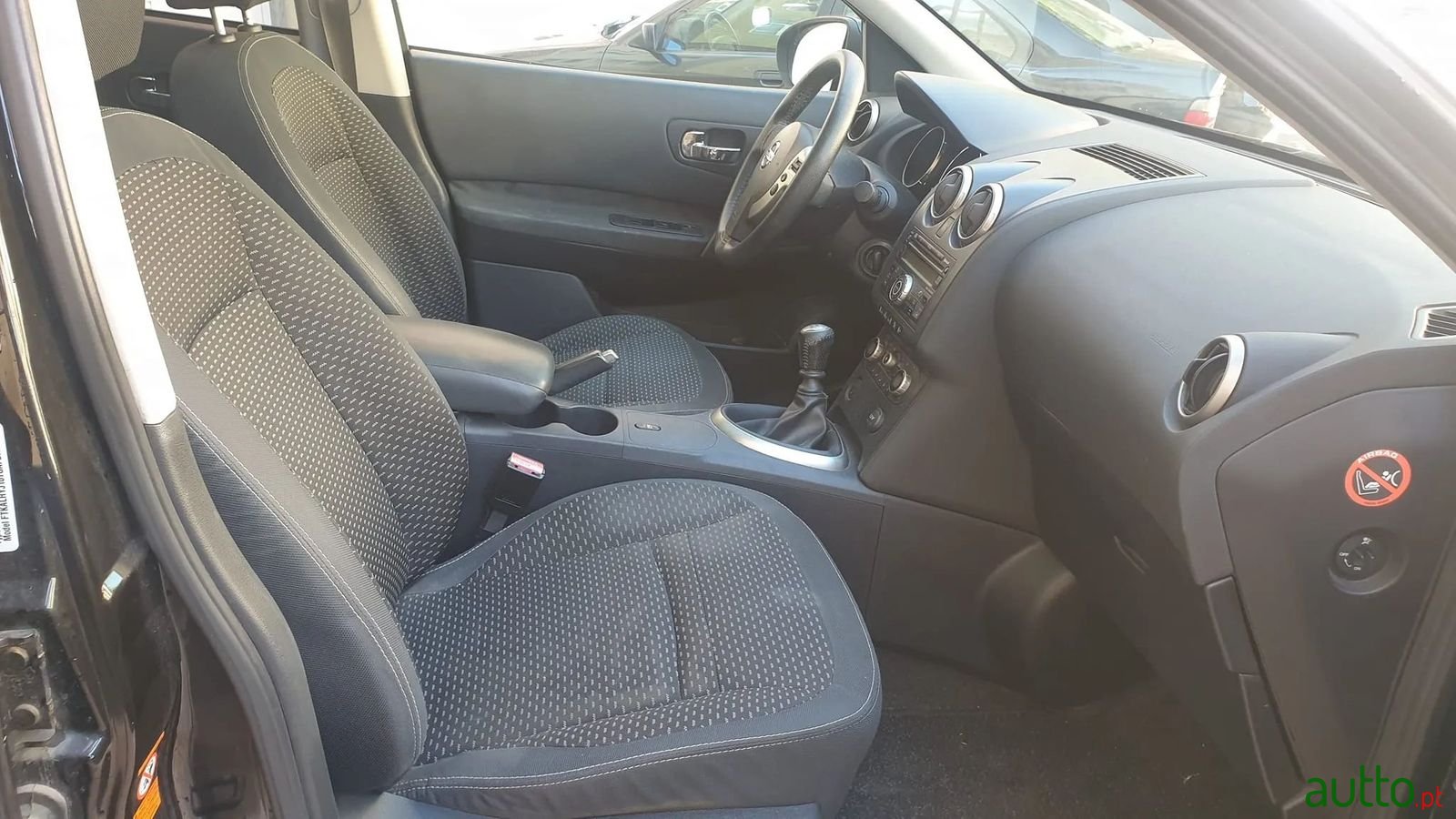 2009' Nissan Qashqai photo #2