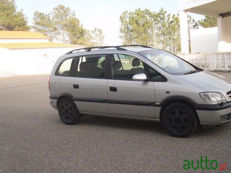 1999' Opel Zafira 2.0 Di Elegance photo #1