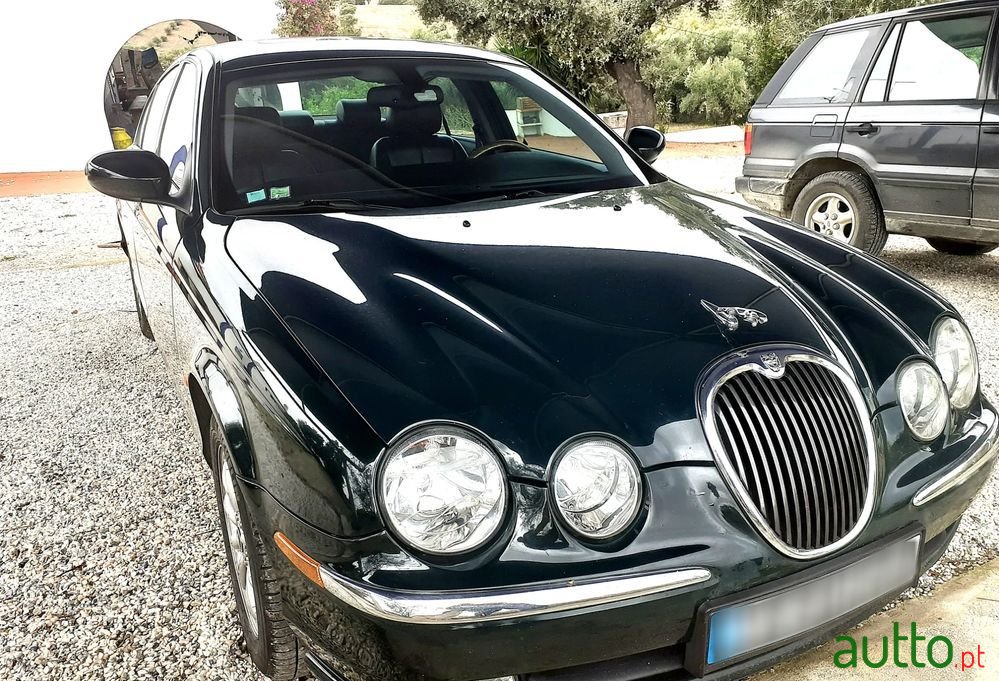 2003' Jaguar S-Type 2.5 V6 Executive photo #2