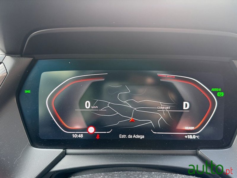 2020' BMW Série 1 D Pack M Auto photo #6