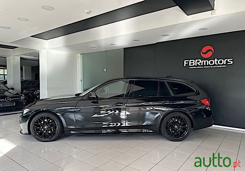 2012' BMW 320 photo #4