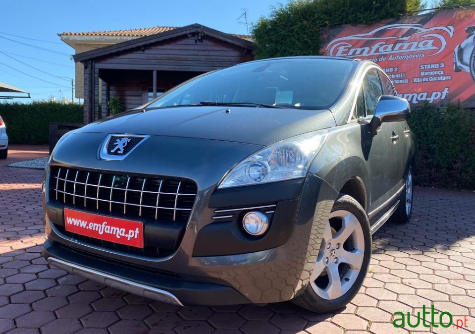 2010' Peugeot 3008 photo #1