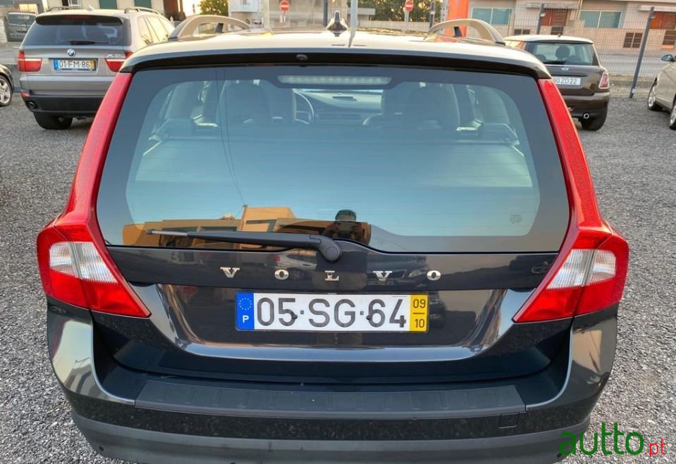 2009' Volvo V70 photo #5