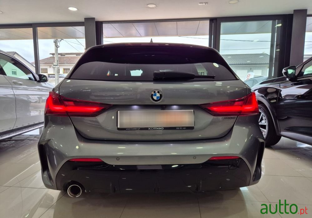 2022' BMW Série 1 photo #4