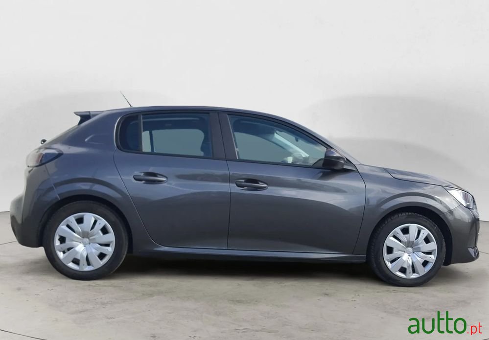 2020' Peugeot 208 photo #6