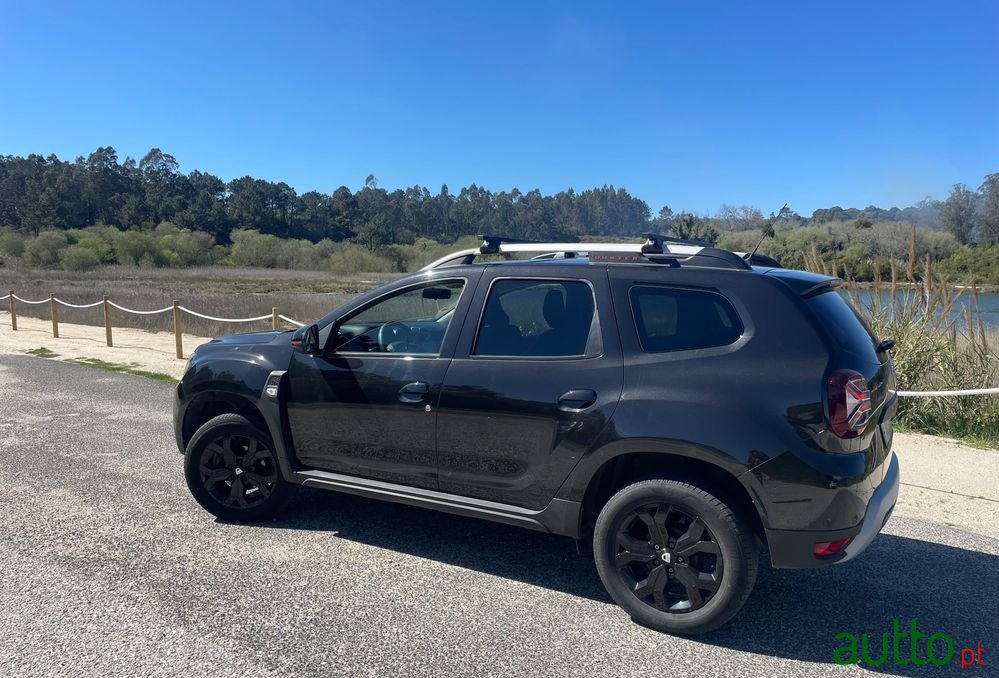 2022' Dacia Duster 1.0 Tce Sl Extreme photo #3