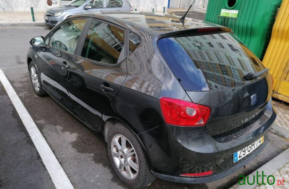 2008' SEAT Ibiza photo #2