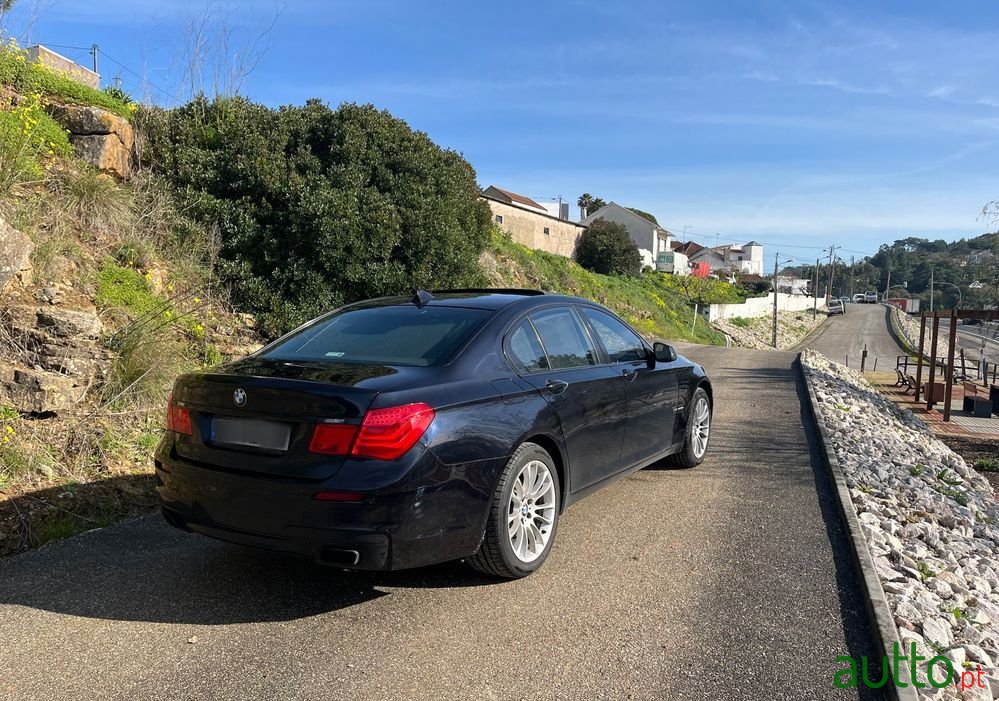 2010' BMW Série 7 D Xdrive Pack M photo #6