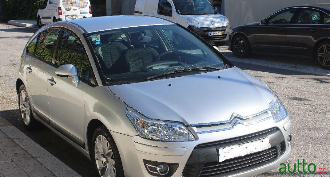 2009' Citroen C4 photo #1