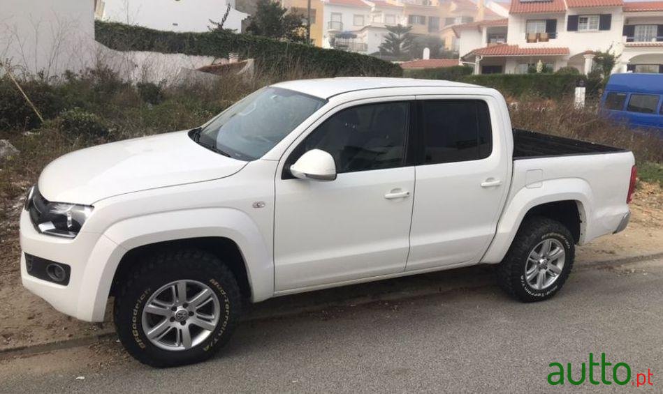 2014' Volkswagen Amarok High Line photo #1