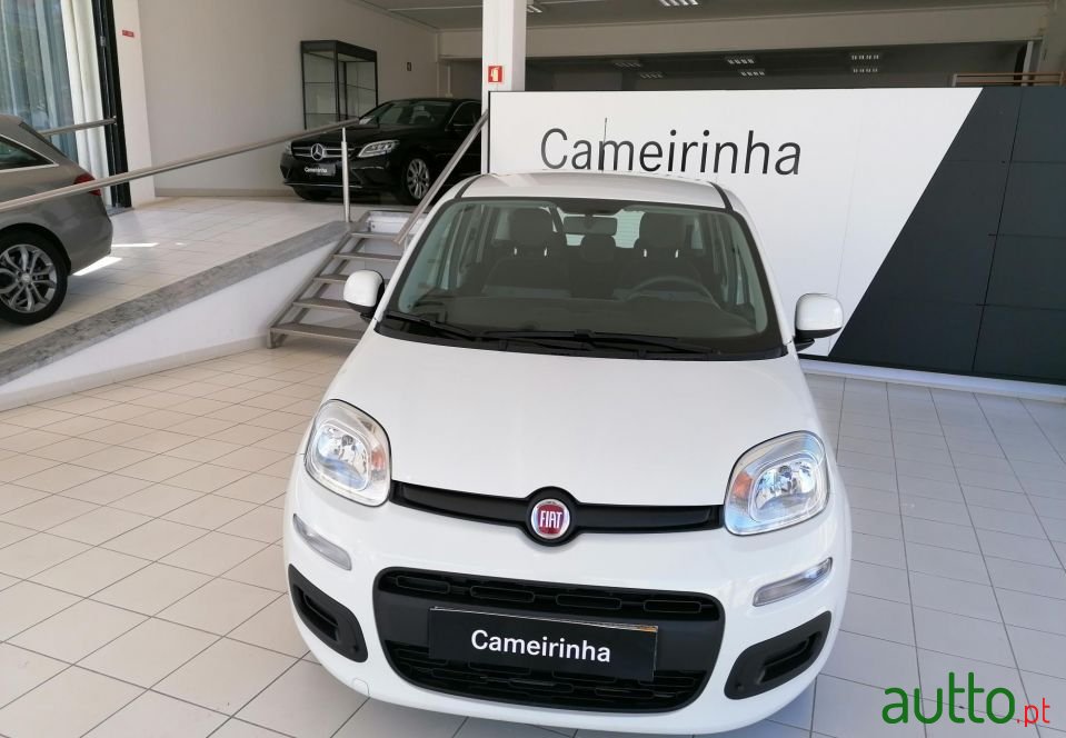 2019' Fiat Panda photo #2