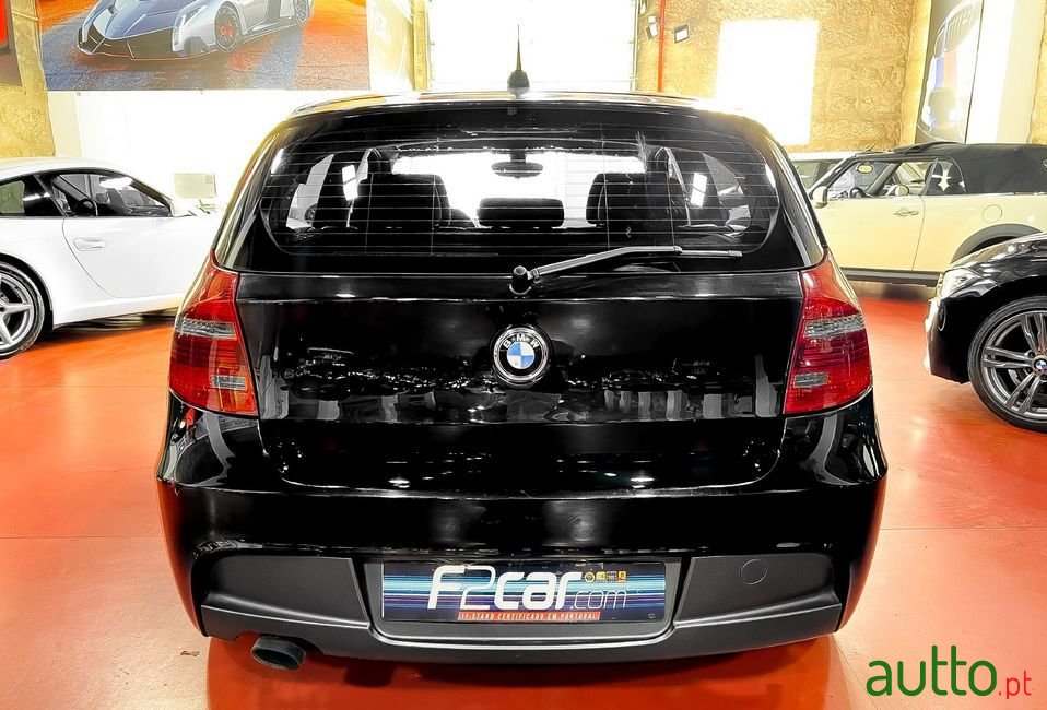 2007' BMW 123 photo #5