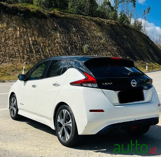 2019' Nissan Leaf Tekna Propilot Park photo #4