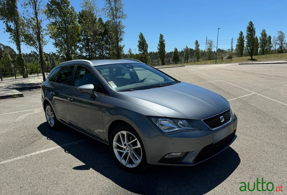 2014' SEAT Leon St photo #3