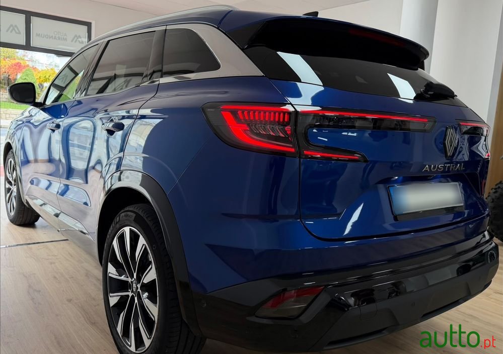 2023' Renault Austral photo #3