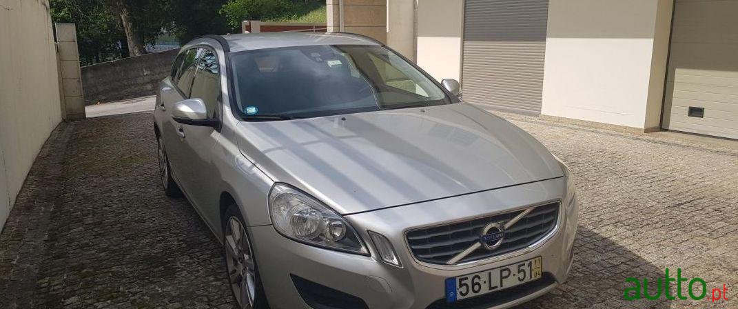 2011' Volvo V60 photo #1