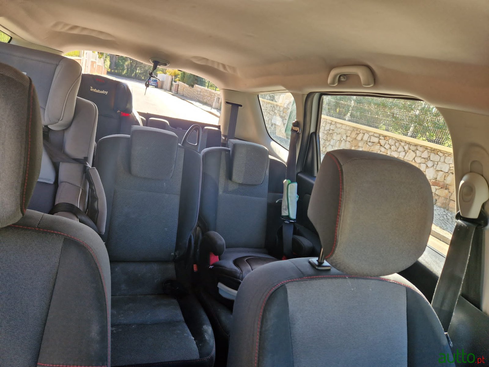 2014' Renault Scenic photo #6