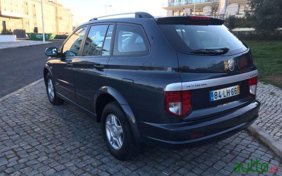 2008' SsangYong Kyron 200 Xdi 4Wd photo #2