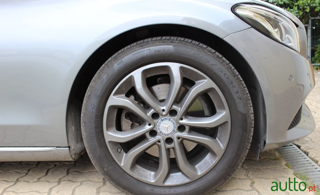 2016' Mercedes-Benz C-220 photo #5