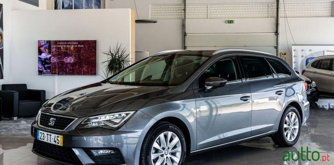 2017' SEAT Leon St photo #3