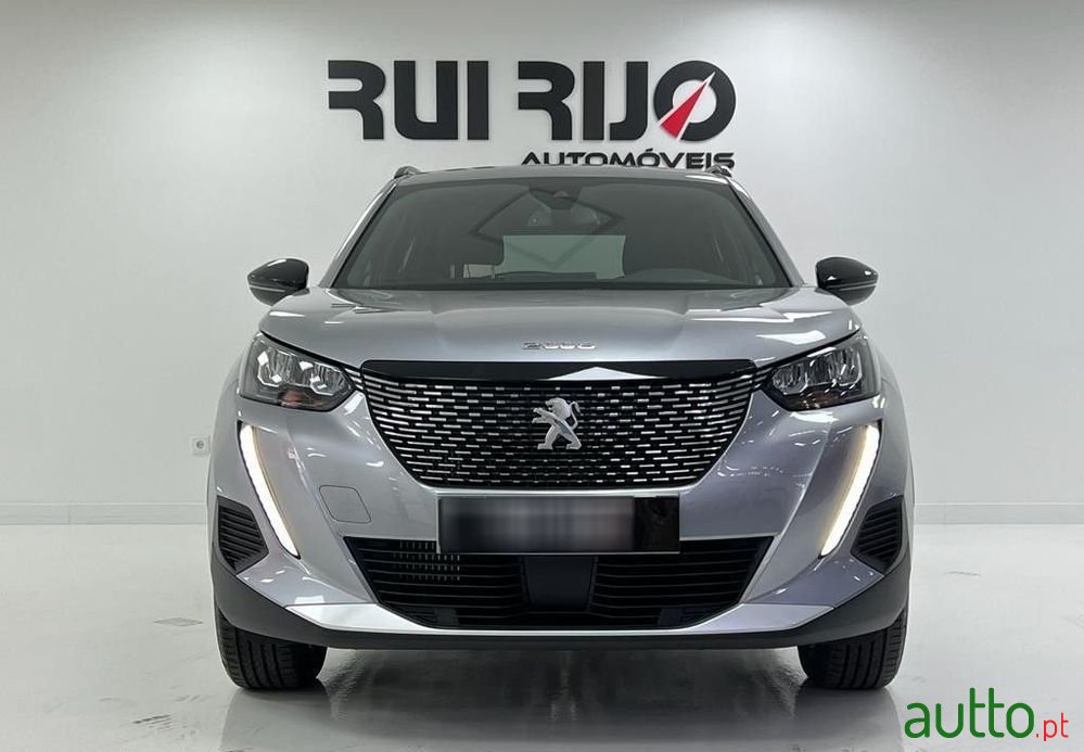 2022' Peugeot 2008 1.2 Puretech Allure photo #6