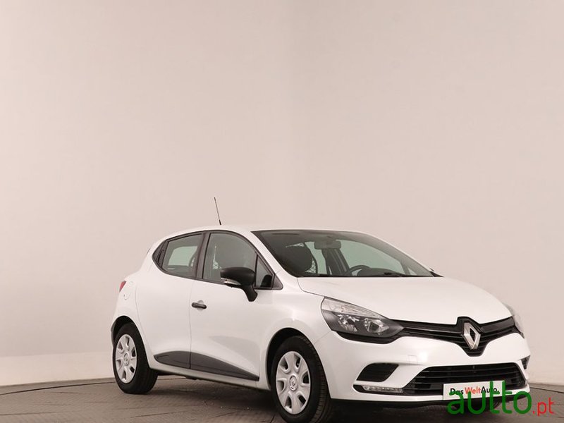 2018' Renault Clio photo #1