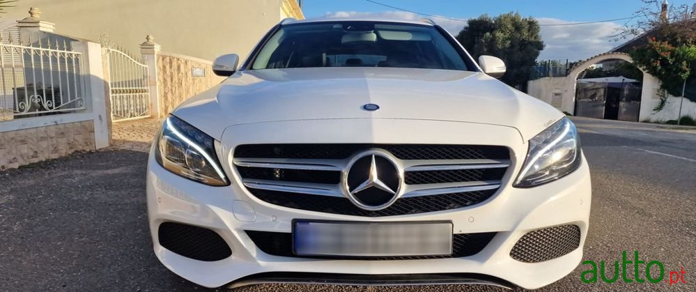 2015' Mercedes-Benz C 220 photo #3