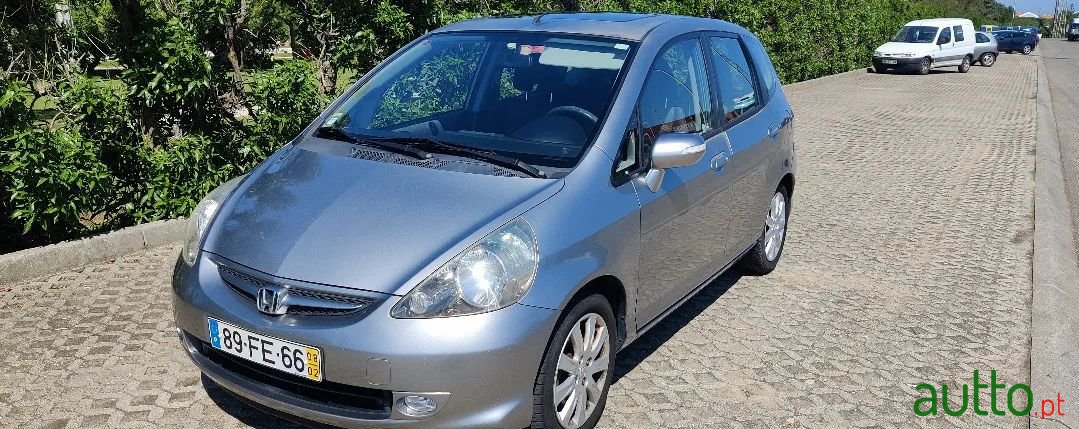 2008' Honda Jazz photo #6