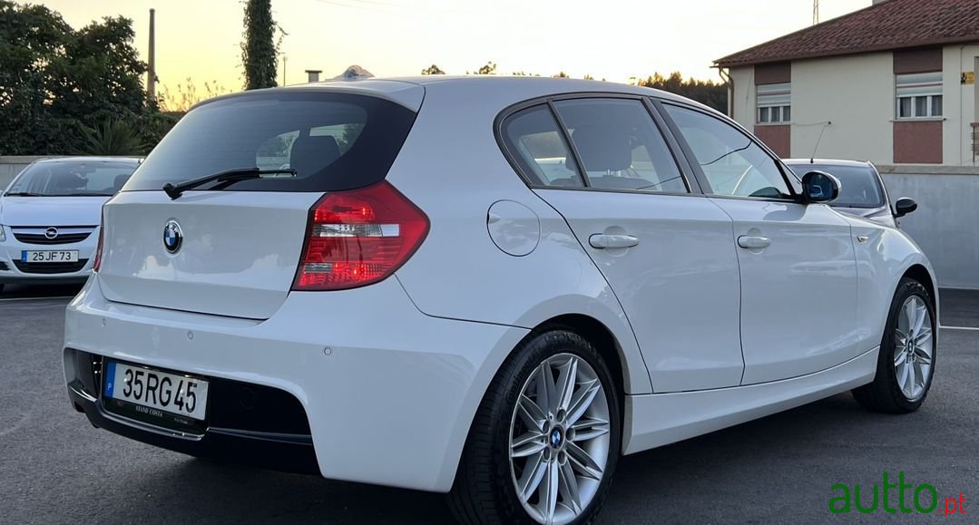 2008' BMW 118 photo #5