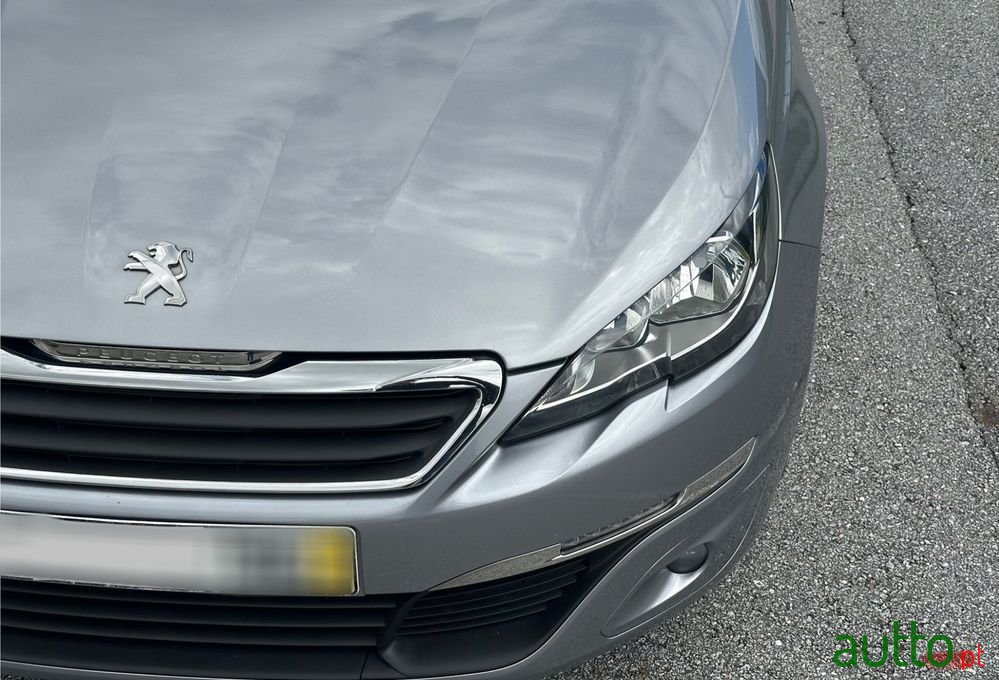 2016' Peugeot 308 1.6 Bluehdi Allure photo #3