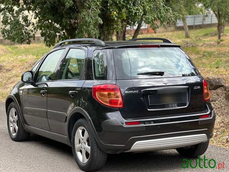 2008' Suzuki SX4 photo #4