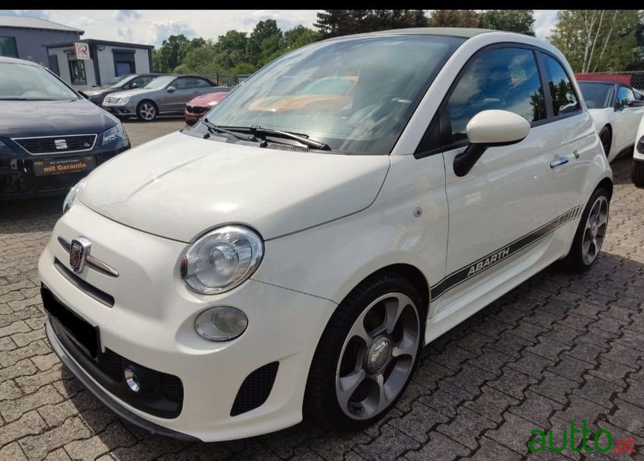 2011' Fiat 500C Abarth photo #1