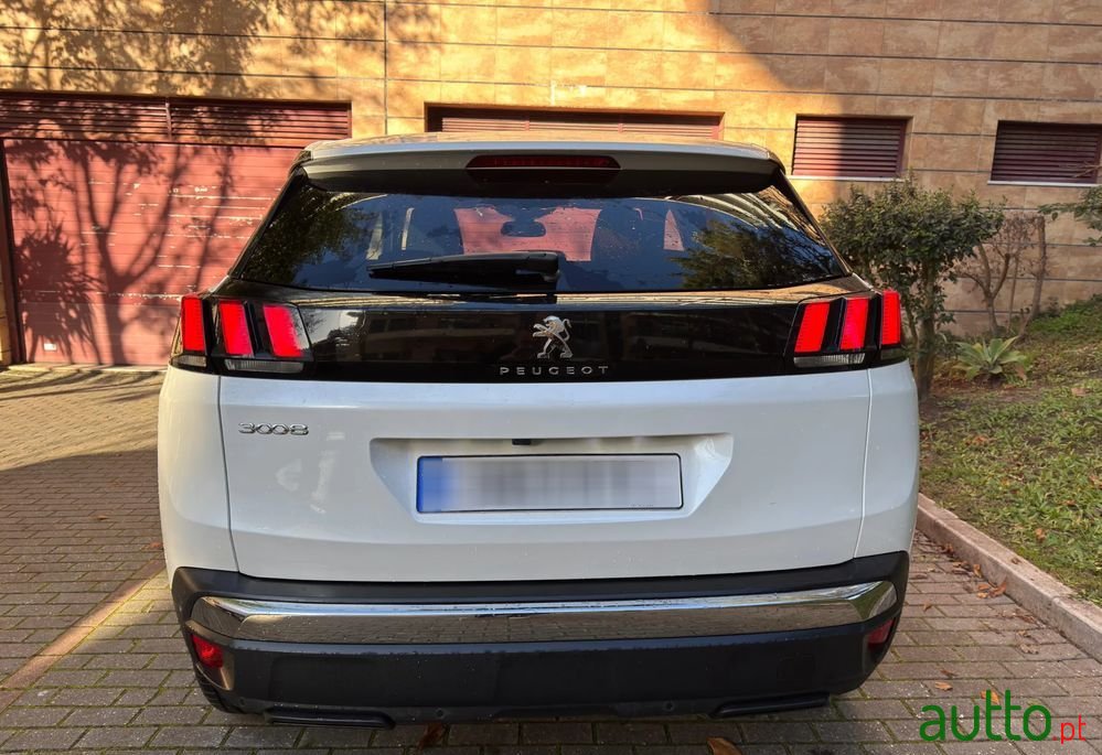 2023' Peugeot 3008 photo #5