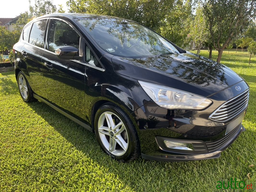 2015' Ford C-MAX photo #2